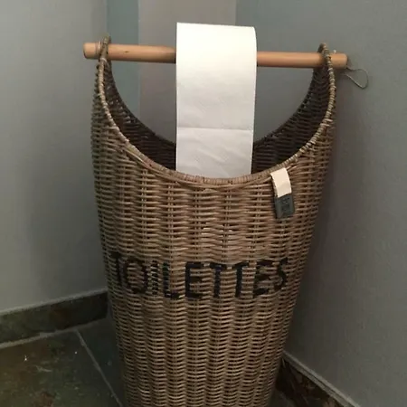 Am Stift ! Rum i privatbostad