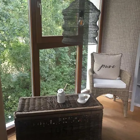 Rum i privatbostad Am Stift !