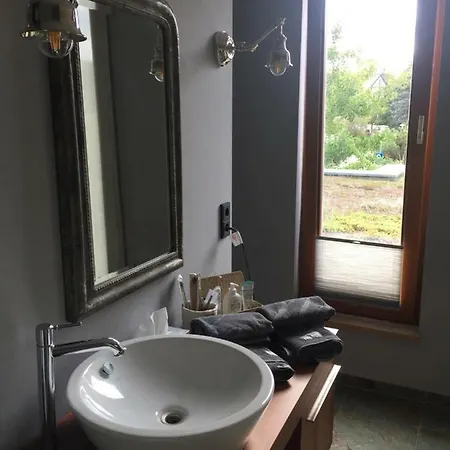 Rum i privatbostad Am Stift ! *