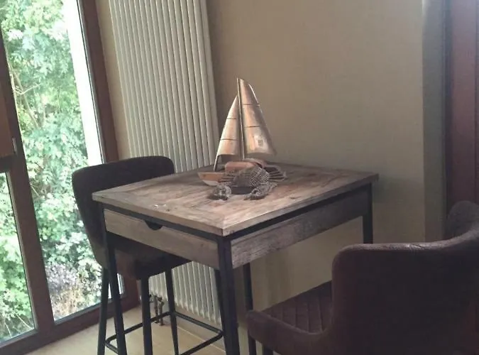 Δωμάτια σε οικογενειακή κατοικία Am Stift !