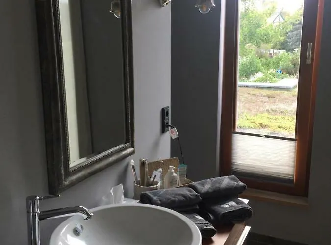 Δωμάτια σε οικογενειακή κατοικία Am Stift ! *